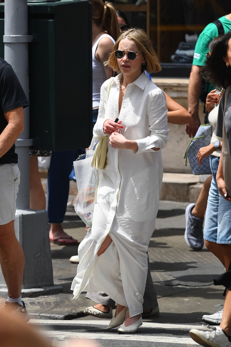Emilia Clarke's Stunning Style Captures Viral Attention