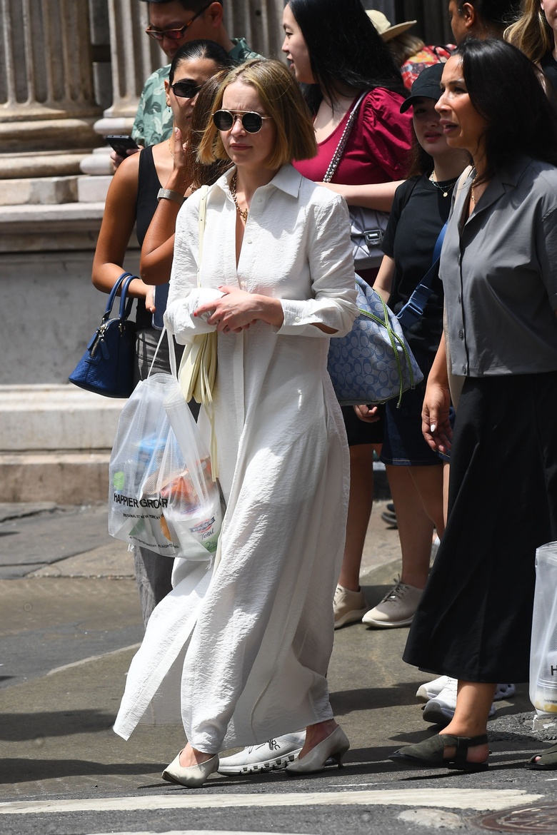 Emilia Clarke's Stunning Style Captures Viral Attention