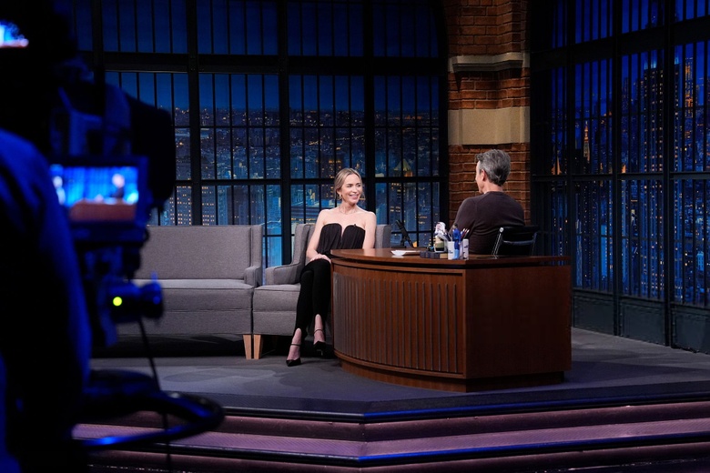 Emily Blunt’s Radiant Style Steals the Spotlight at Hollywood Event