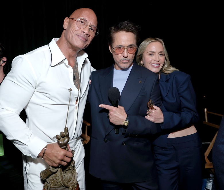 Emily Blunt's Effortless Elegance Shines at Hollywood Gala