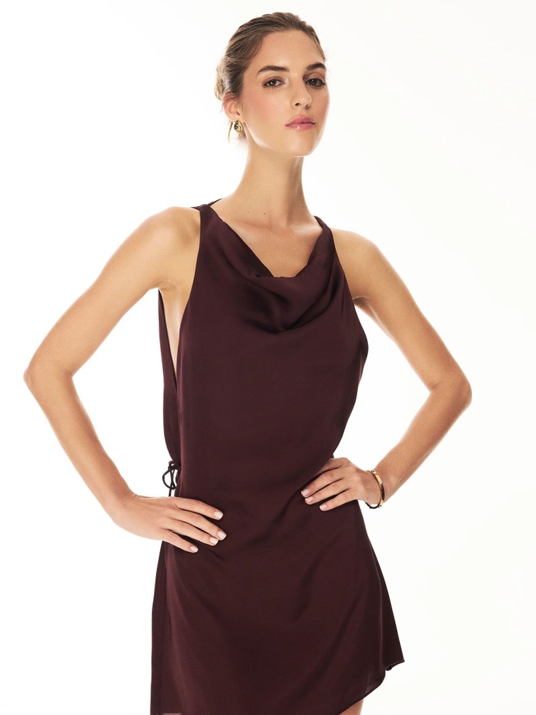 Emily Feld Brings Stellar Vibes While Highlighting Fashion at House of Silk