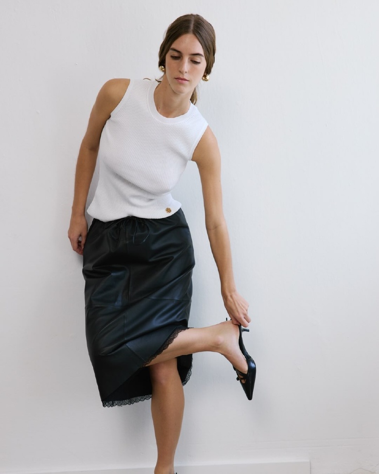 Emily Feld Steals the Spotlight at Atelier38 Fashion Event