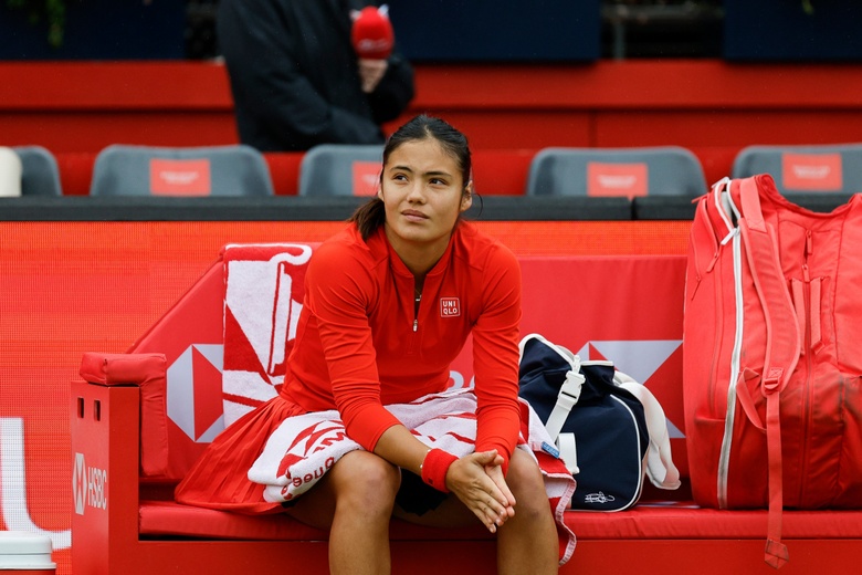 Emma Raducanu's Stunning Style and Tennis Journey Glow Up!