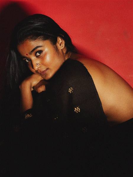 Chaithra Achar's Stunning Look Captures Hearts