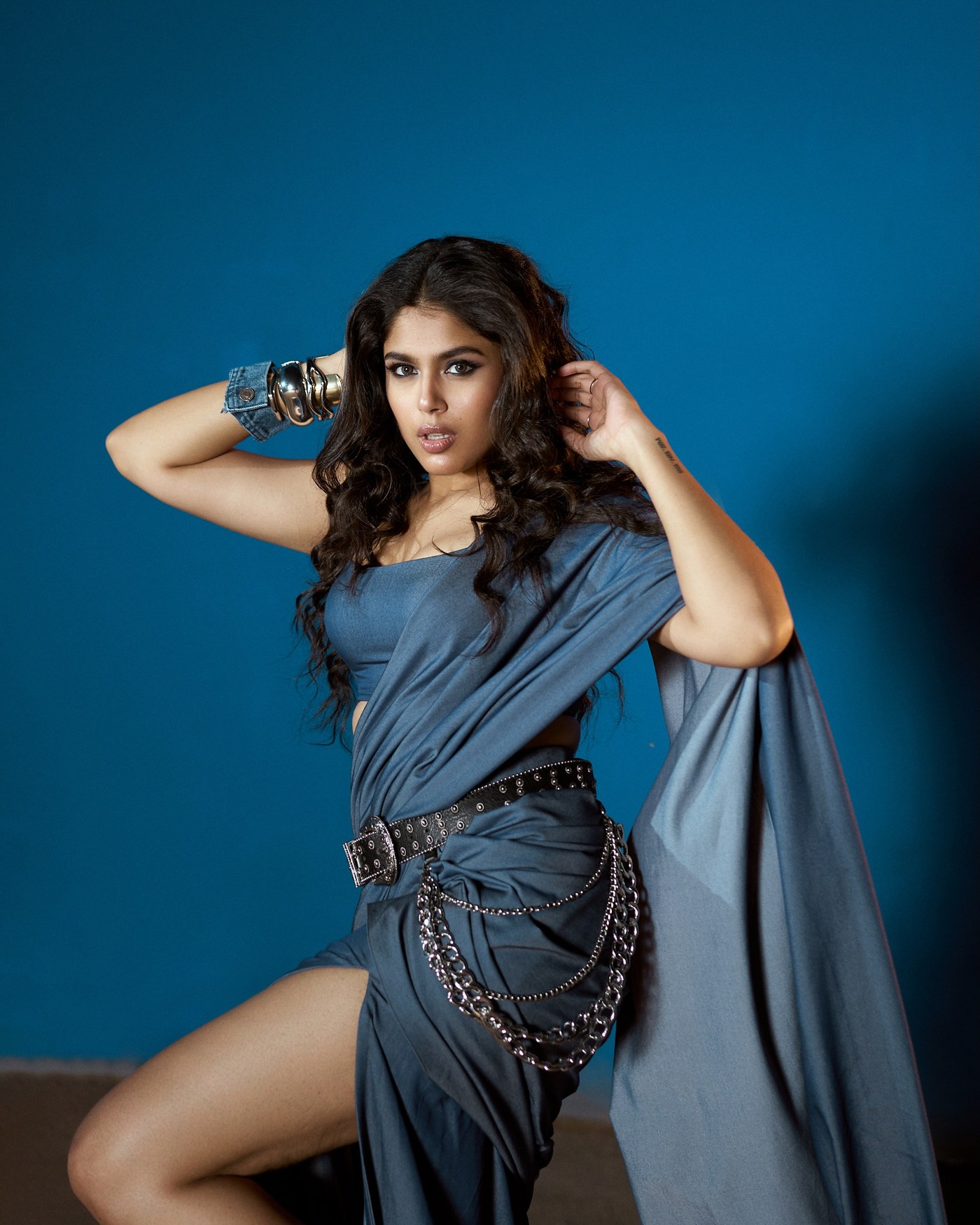 Faria Abdullah Redefines Tradition in Denim Saree Masterpiece