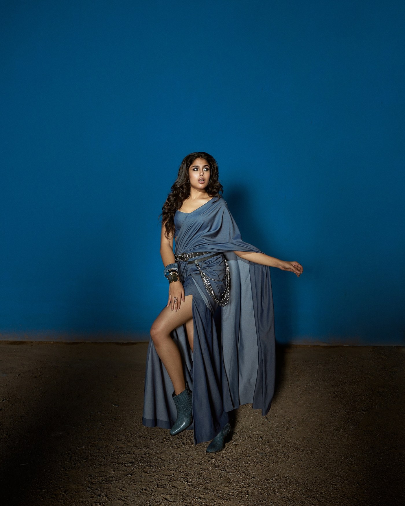 Faria Abdullah Redefines Tradition in Denim Saree Masterpiece