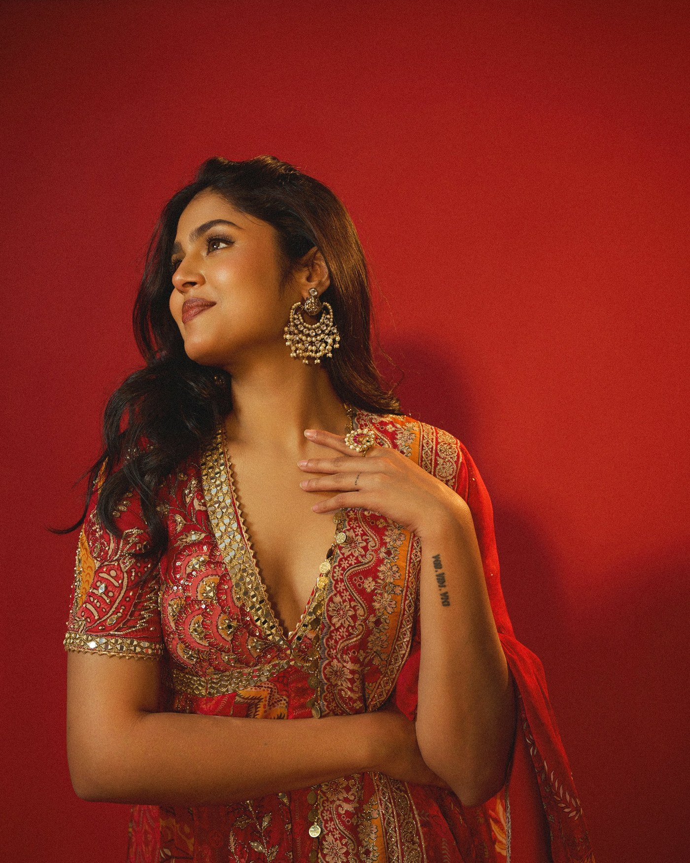 Faria Abdullah in Rich Red: Textile Focus