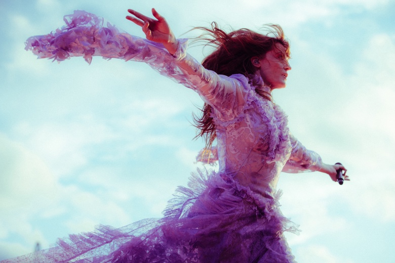 Florence Welch Commands the Spotlight in a Symphony of Style and Soul