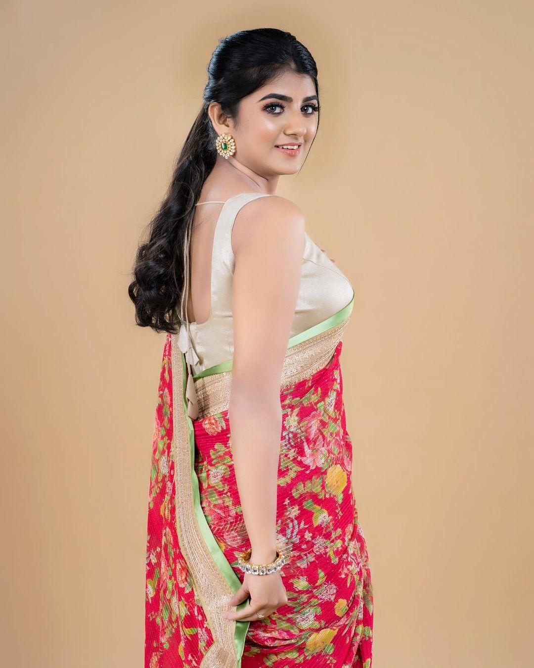 Gabriella Charlton Saree Photos Stunning Traditional Elegance