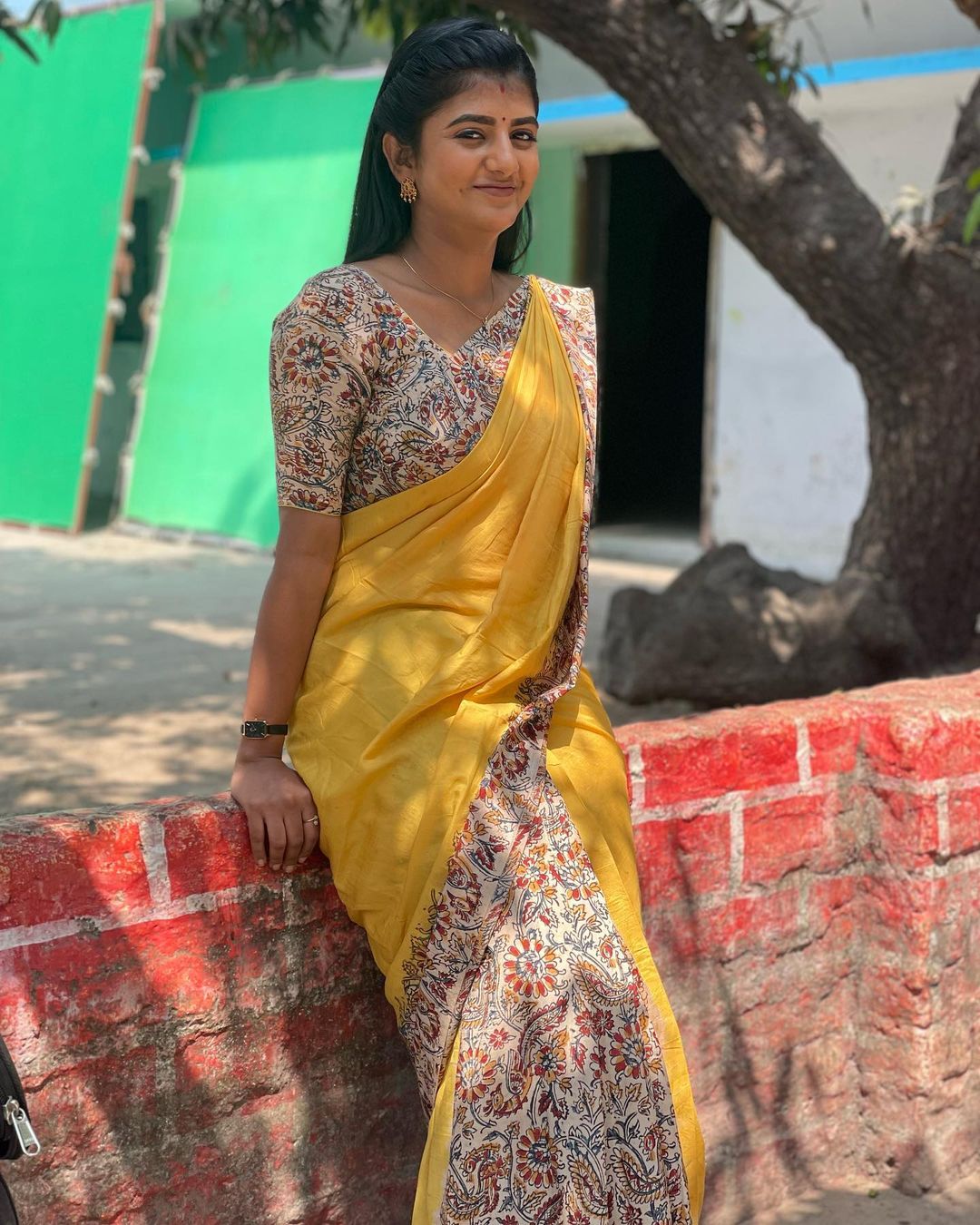 Gabriella Charlton Saree Photos Stunning Traditional Elegance