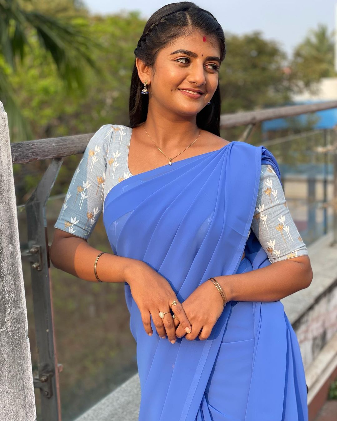 Gabriella Charlton Saree Photos Stunning Traditional Elegance