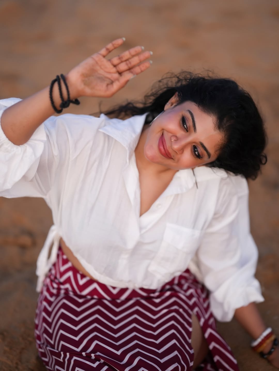 Gayathri Shan: Coastal Glamour and Bohemian Vibes