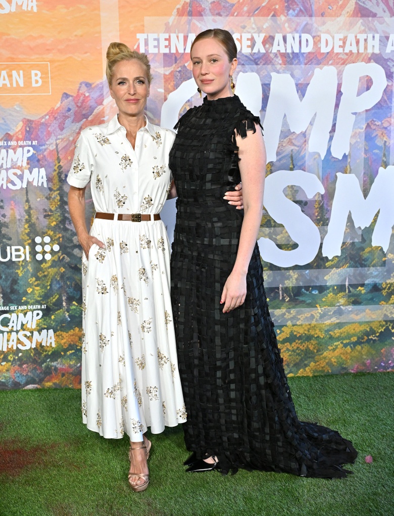 Gillian Anderson's Effortless Glamour Reigns Supreme at Hollywood Premiere