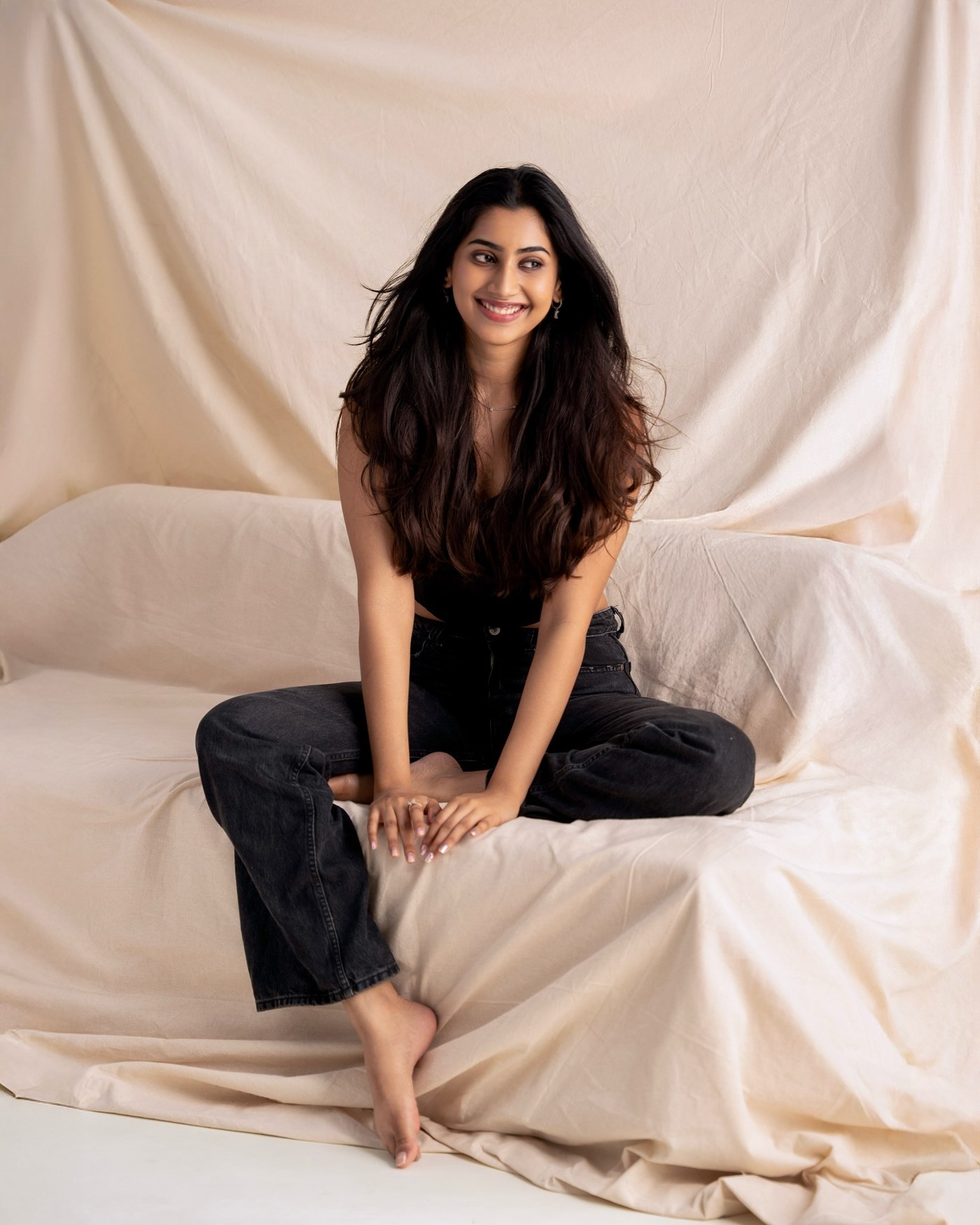 Gomathy Reddy's Timeless Elegance: Mastering the Art of Poise and Style