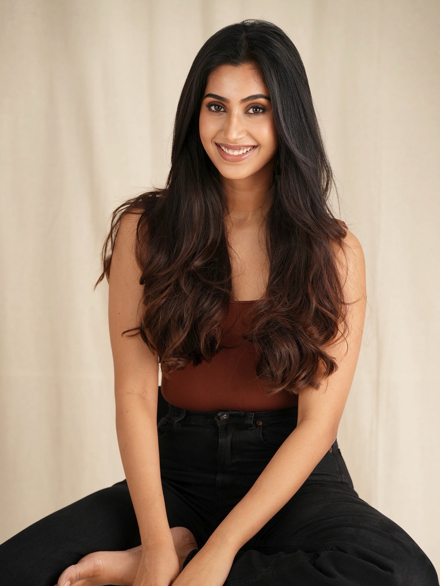 Gomathy Reddy's Timeless Elegance: Mastering the Art of Poise and Style
