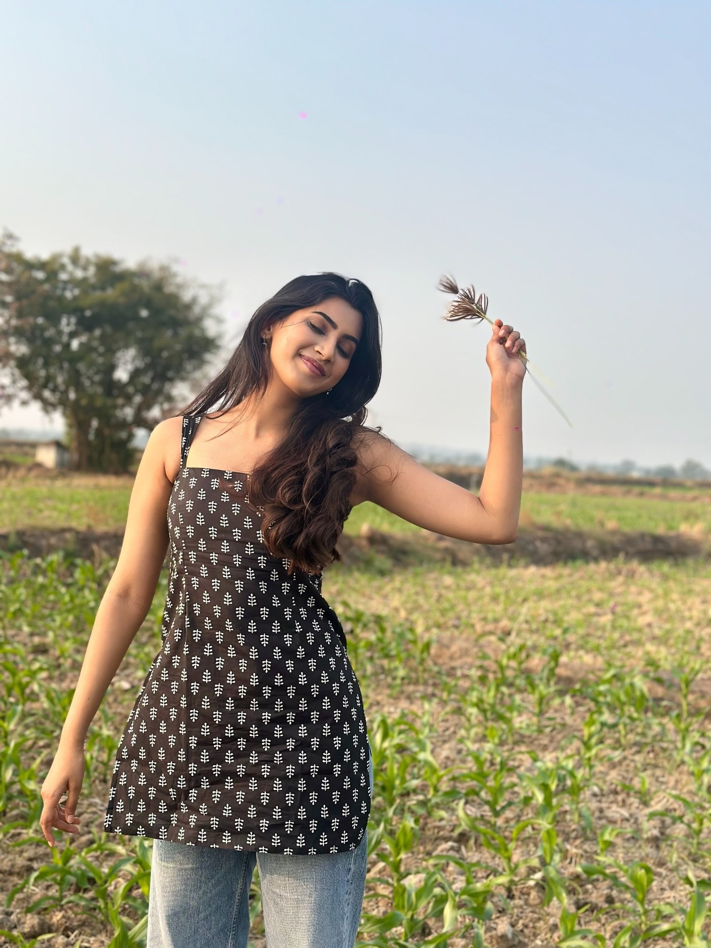 Gomathy Reddy's Timeless Elegance: Mastering the Art of Poise and Style