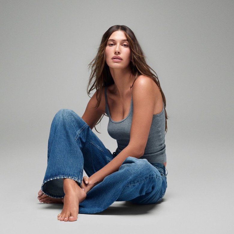 Hailey Bieber’s Effortless Cool: Chasing Chic Street Style Hits in LA