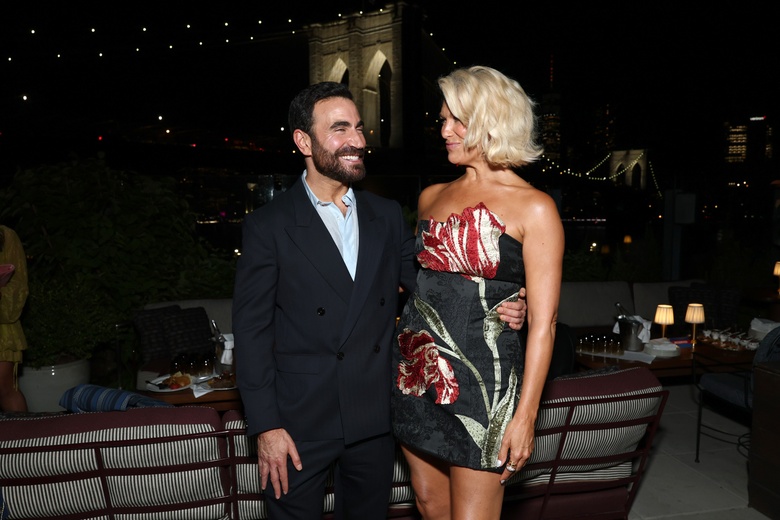 Hannah Waddingham's Glamour Takes Center Stage at Hollywood Premiere