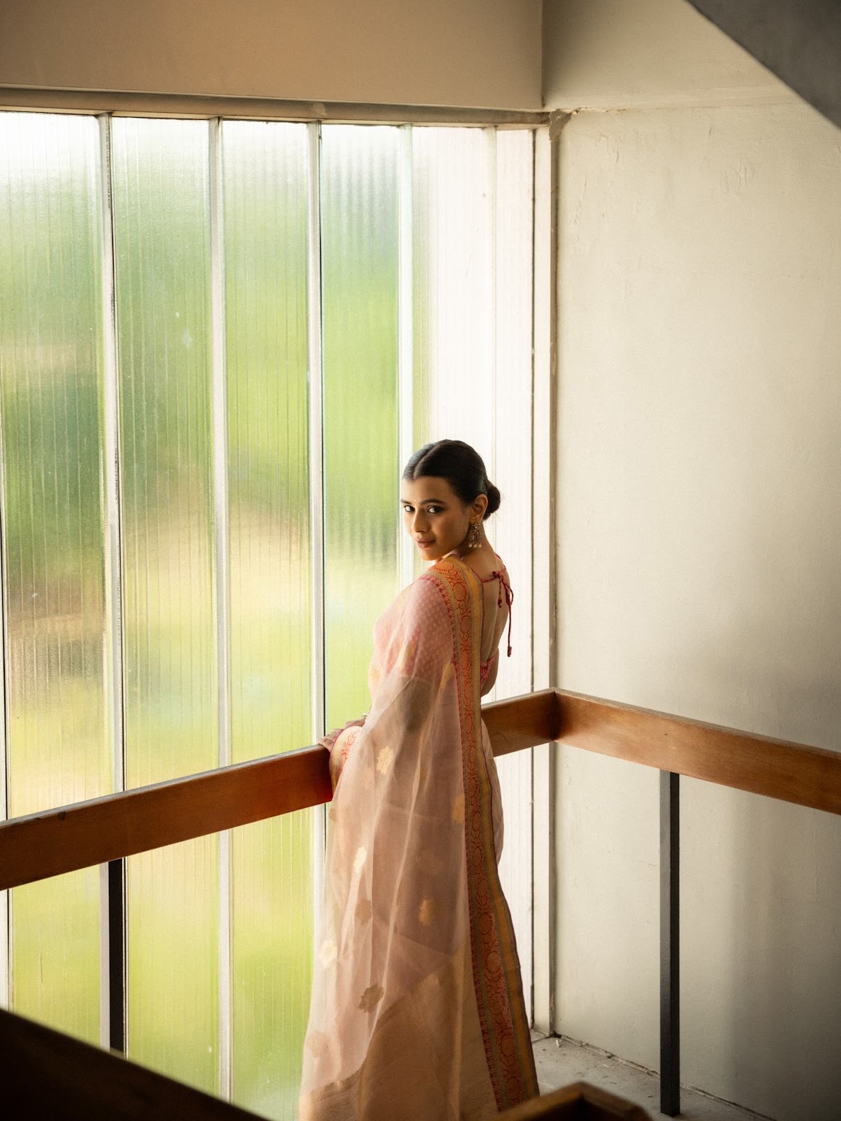 Hebah Patel's Silk Saree Moment: A Masterclass in Festive Elegance