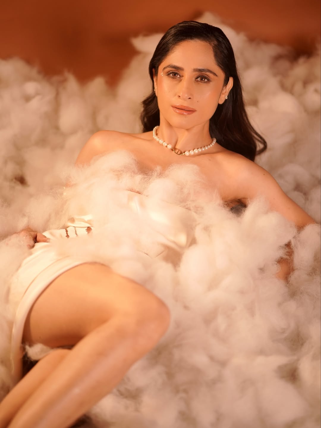 Hunar Hali's Fluffy & Glamorous Aesthetic