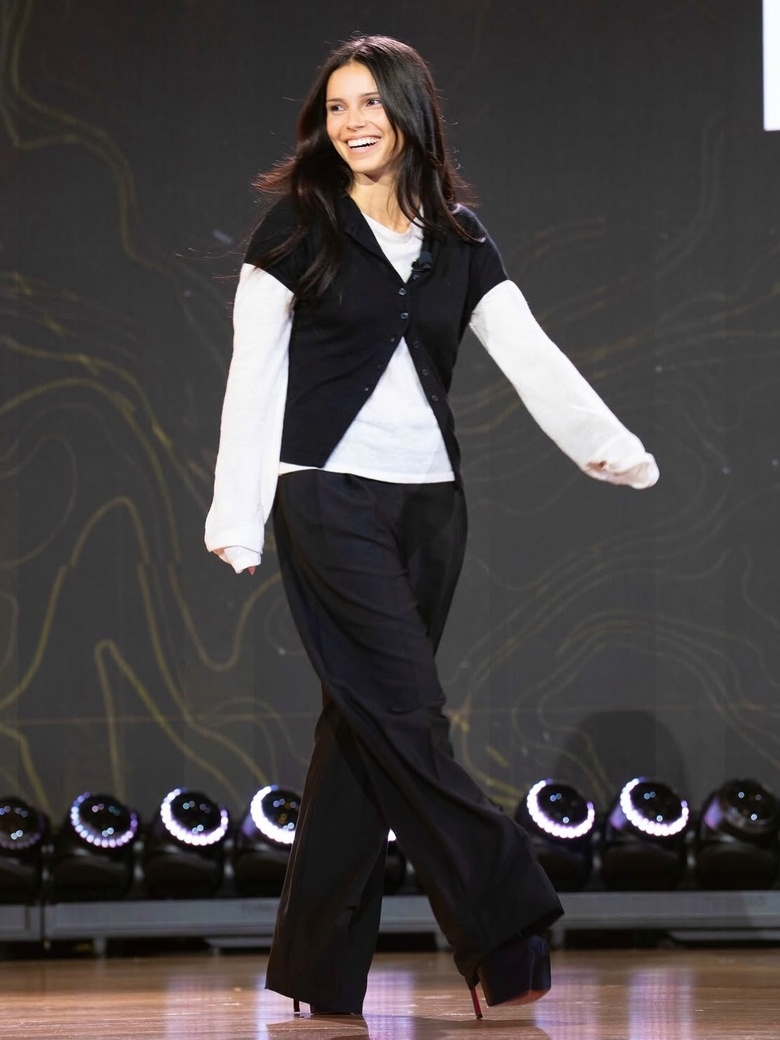 Inde Navarrette s Radiant Glow Steals The Spotlight At Hollywood Events 