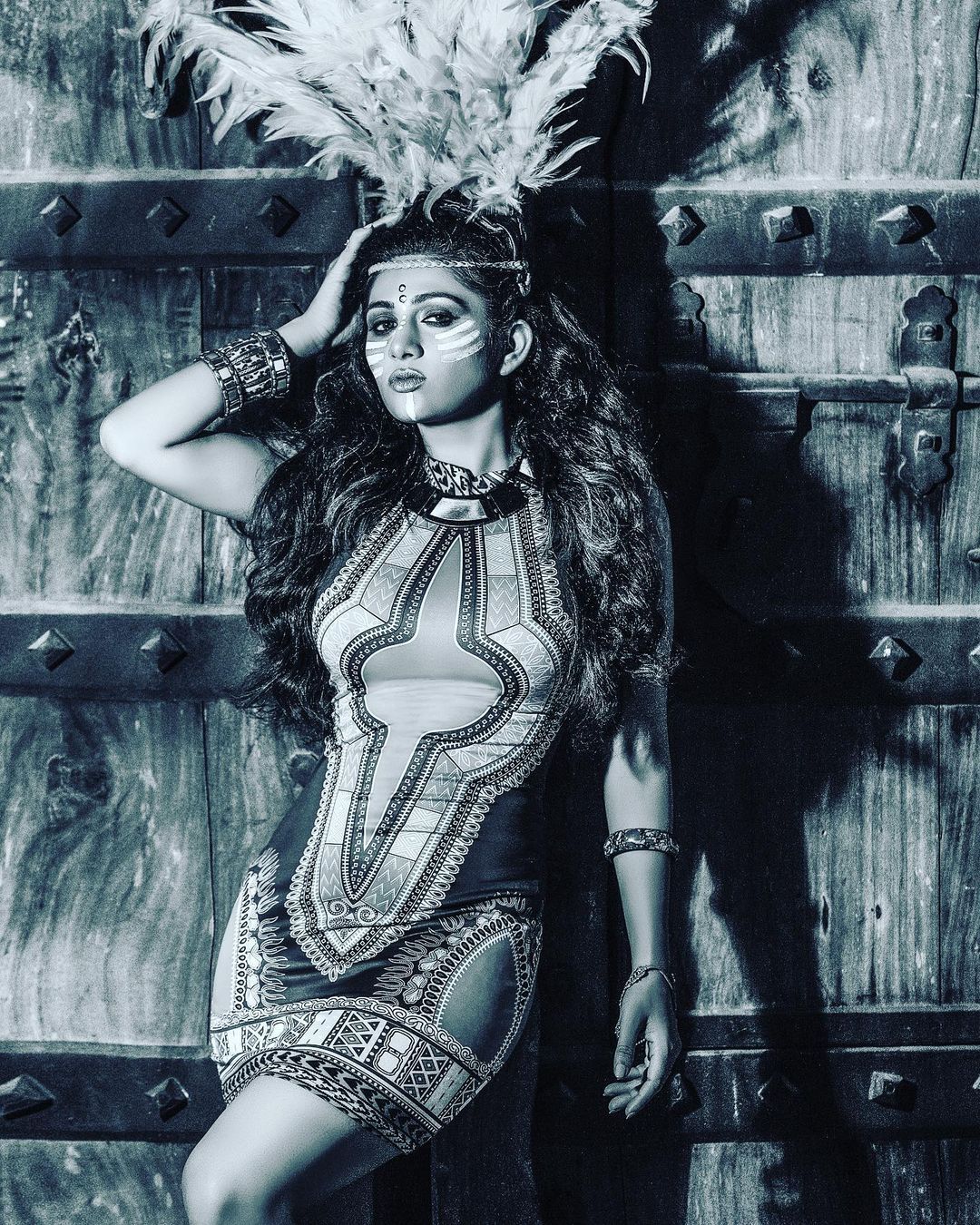 Isha Chhabra's Stunning Gallery: Capturing Effortless Glamour