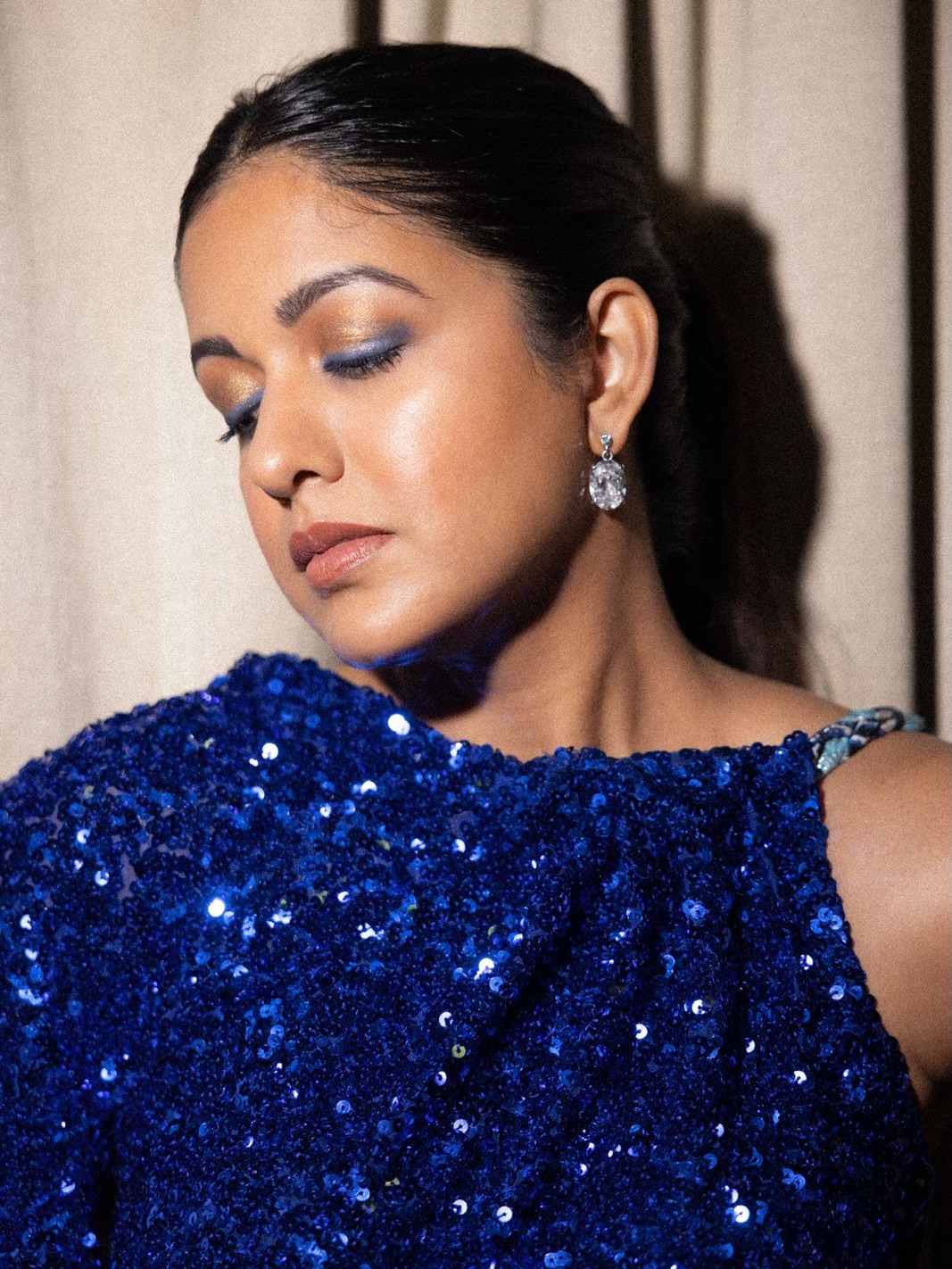 Ishita Dutta Sheth Owns the Deep Blue Dream in Effortlessly Modern Glamour