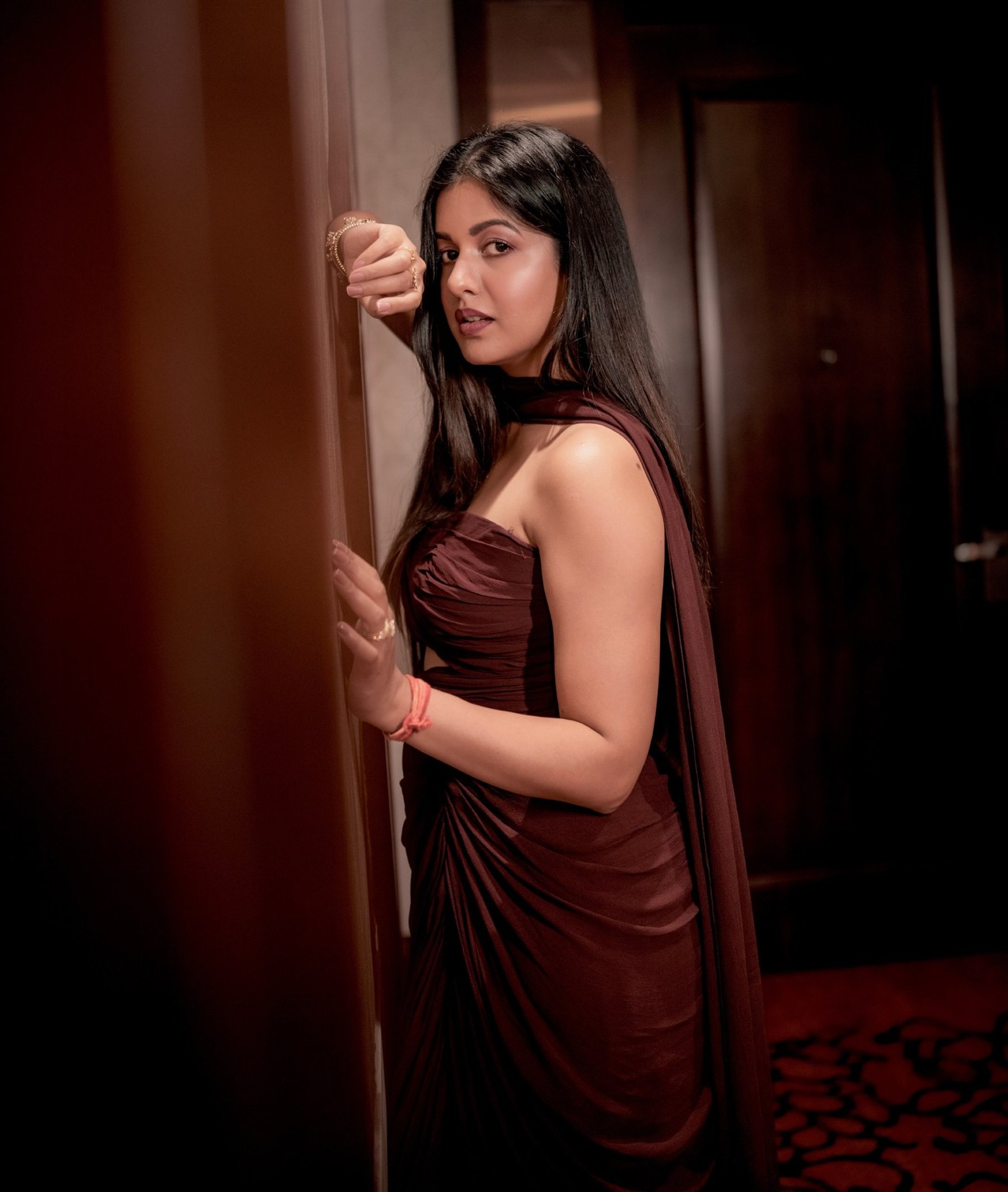 Ishita Dutta Steals the Spotlight in Maroon Glamour!