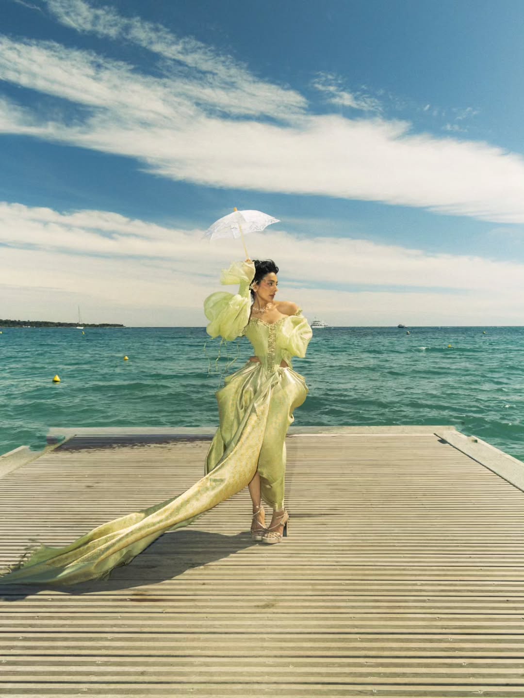 Ishita Mangal's Dreamy Outdoor Portrait Gallery