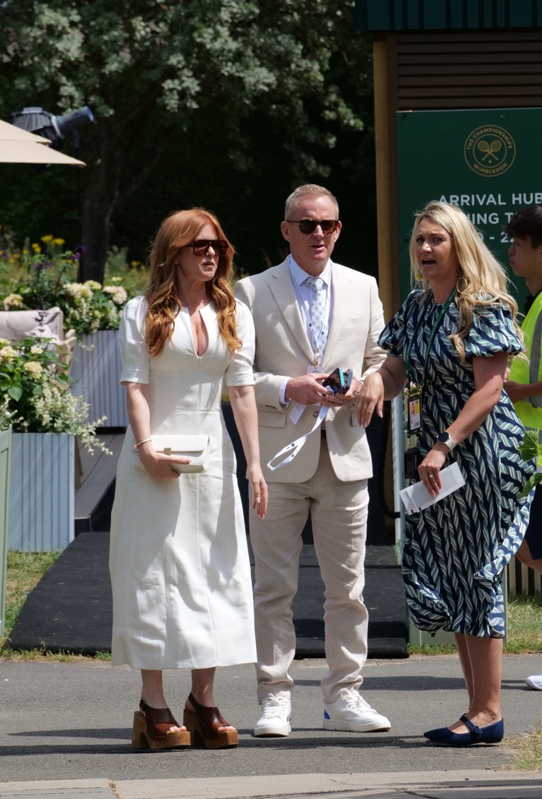 Isla Fisher’s Chic Style Takes Center Stage at Wimbledon