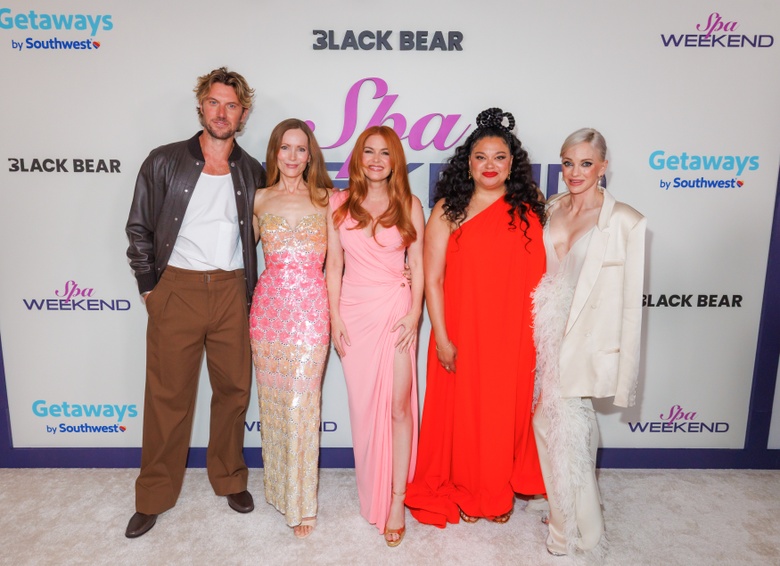 Isla Fisher’s Radiant Glow Steals the Spotlight at Recent Glam Events