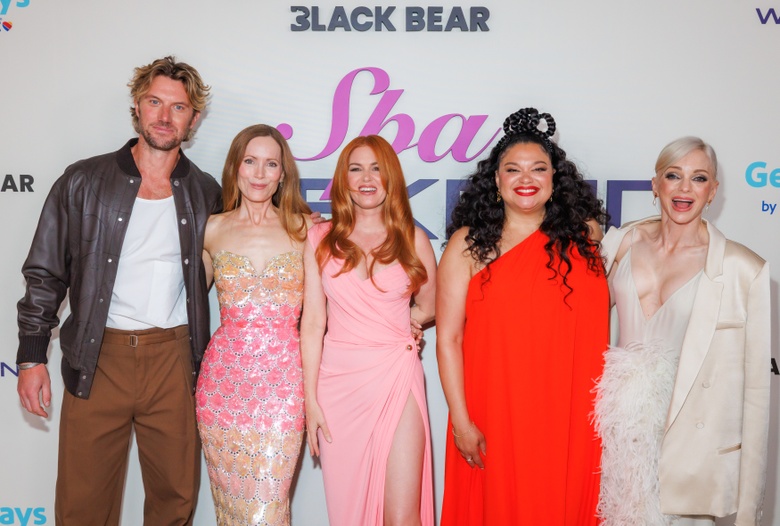 Isla Fisher’s Radiant Glow Steals the Spotlight at Recent Glam Events