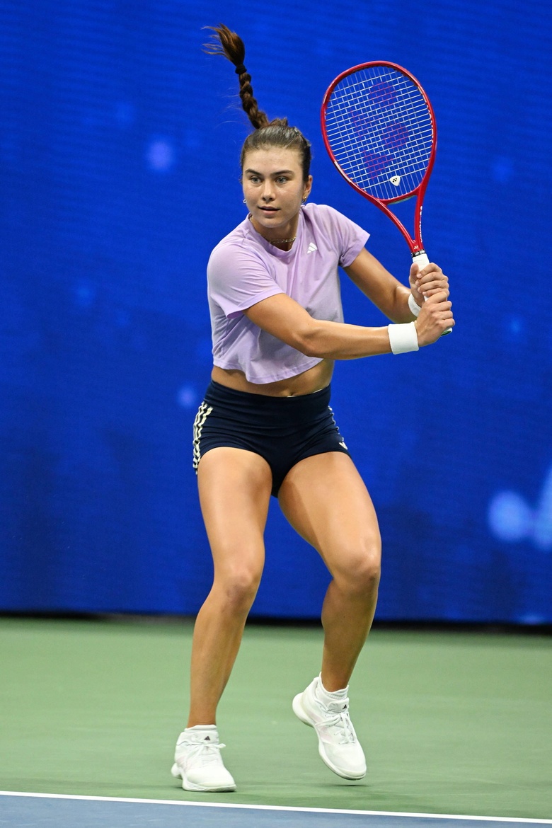 Iva Jovic on Court: Capturing Focus and Power at the US Open