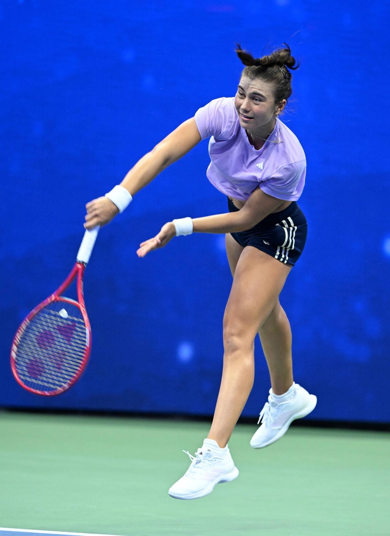 Iva Jovic on Court: Capturing Focus and Power at the US Open