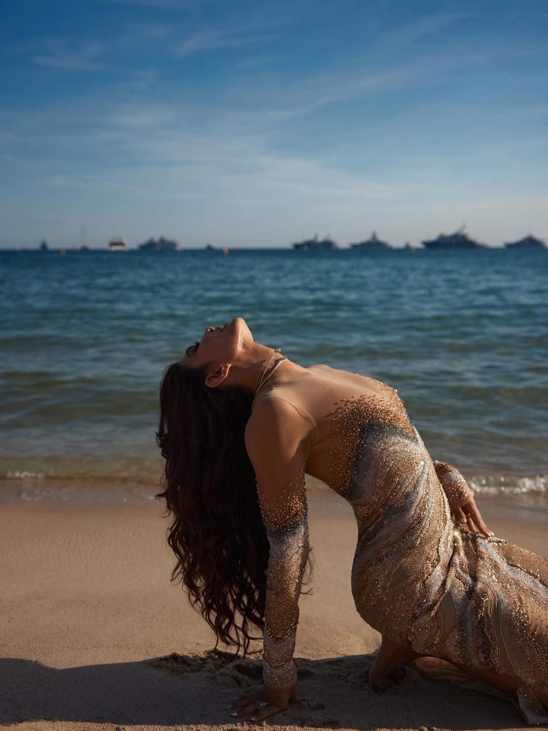 Jacqueline Fernandez's Golden Beach Glamour
