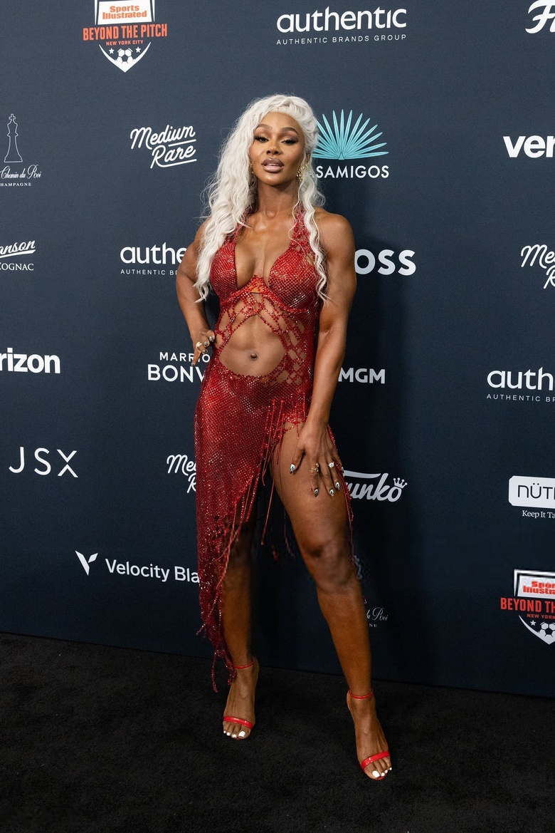 Jade Cargill Radiates Power at Sports Illustrated's Beyond the Pitch Event!