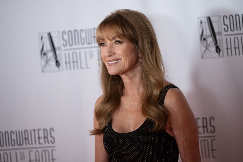Jane Seymour Radiates Glamour at Hollywood Gala Event!