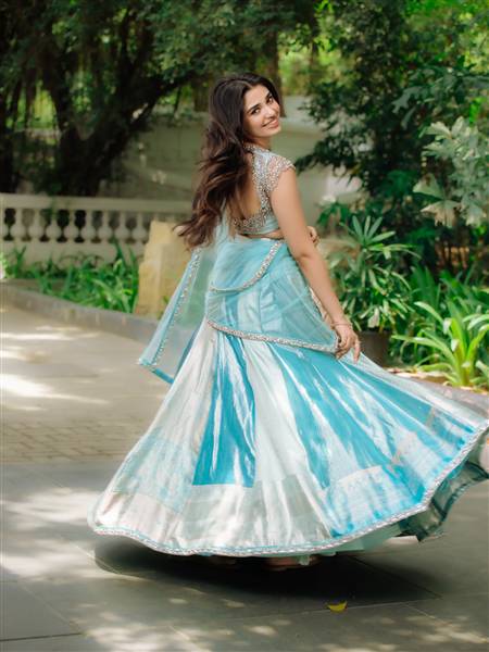 Dazzling in Blue! Krithi Shetty Steals Hearts with Elegant Traditional Glamour.