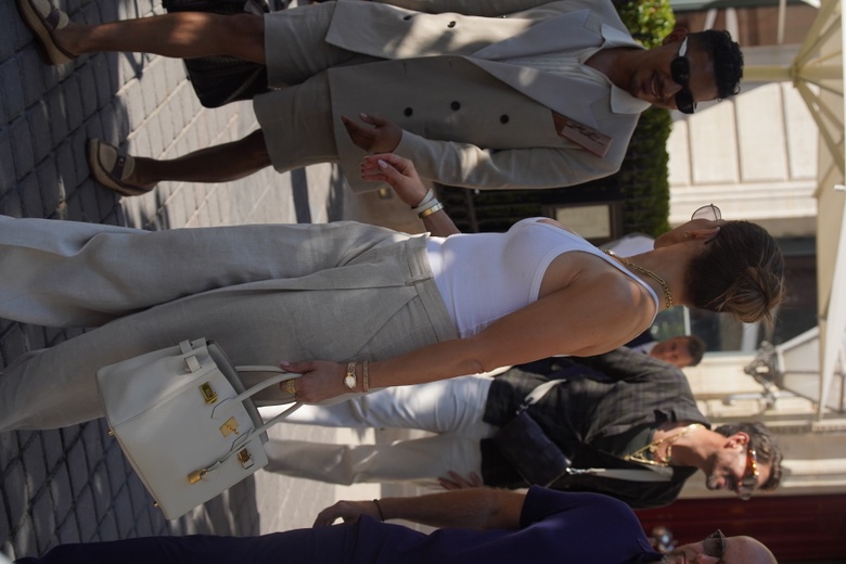 JLo’s Parisian Glamour Takes Center Stage: Effortless Chic in the French Capital
