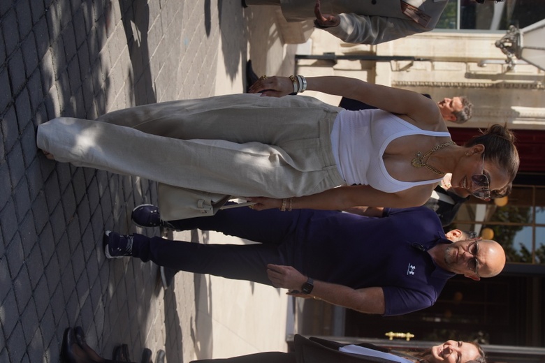 JLo’s Parisian Glamour Takes Center Stage: Effortless Chic in the French Capital