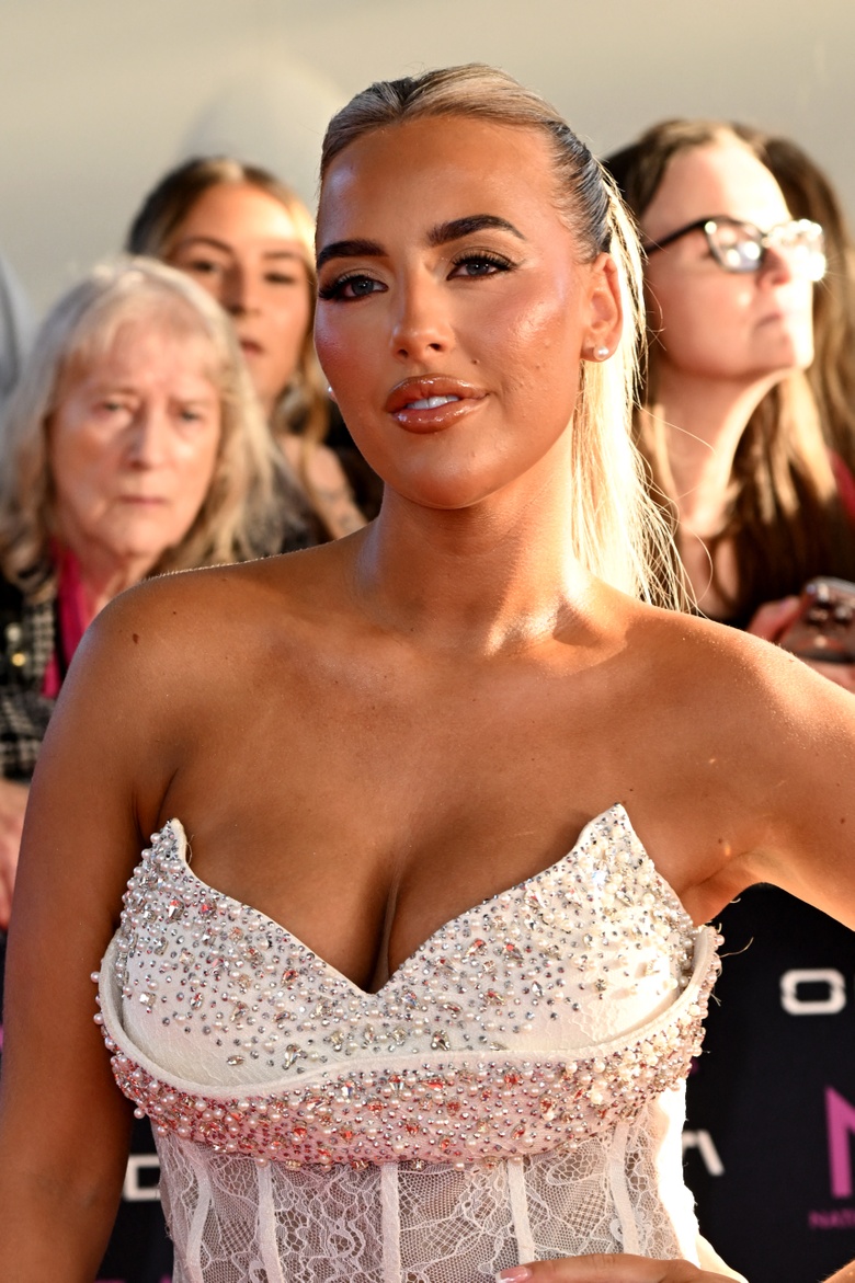 Jess Harding is captured radiating beauty at the 2026 National Television Awards in London. - Photos & Updates