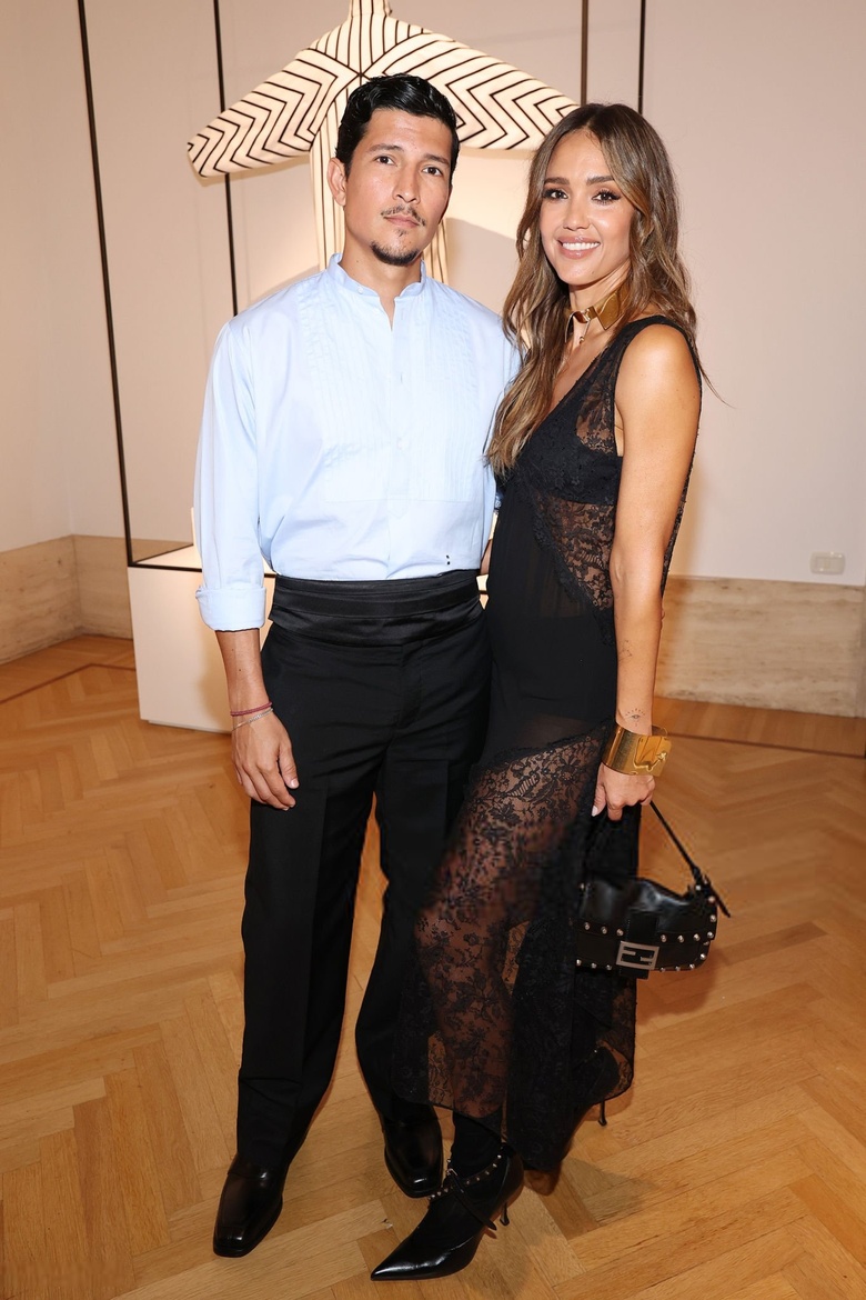 Jessica Alba's Effortless Chic Glow at a High-Profile Fashion Event