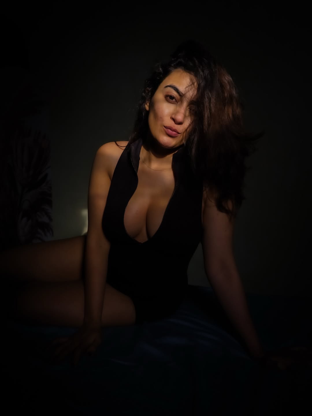Jinal Joshi's Bold Black Look Defines Modern Confidence