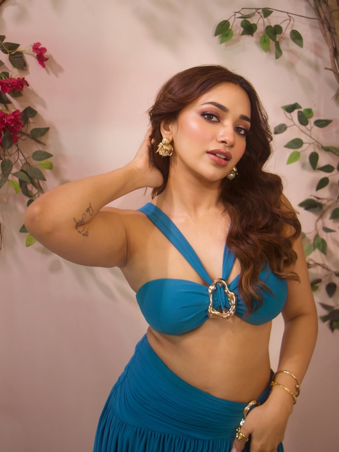 Jiya Shankar's Bold Blue Look Sets Sizzling Fashion Goals