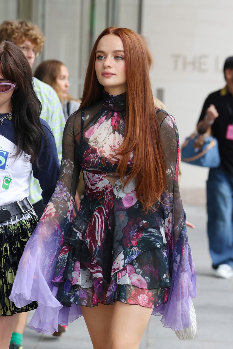 Joey King And Maisie Williams Radiate Hollywood Glamour at London Event