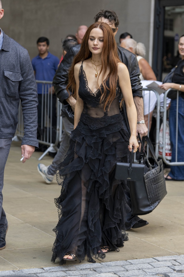 From LA Day Out to Hollywood Glamour: Joey King’s Latest Looks Are Unforgettable