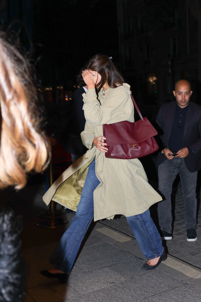 Kaia Gerber's Stunning Fashion Moments: A Gallery Dive