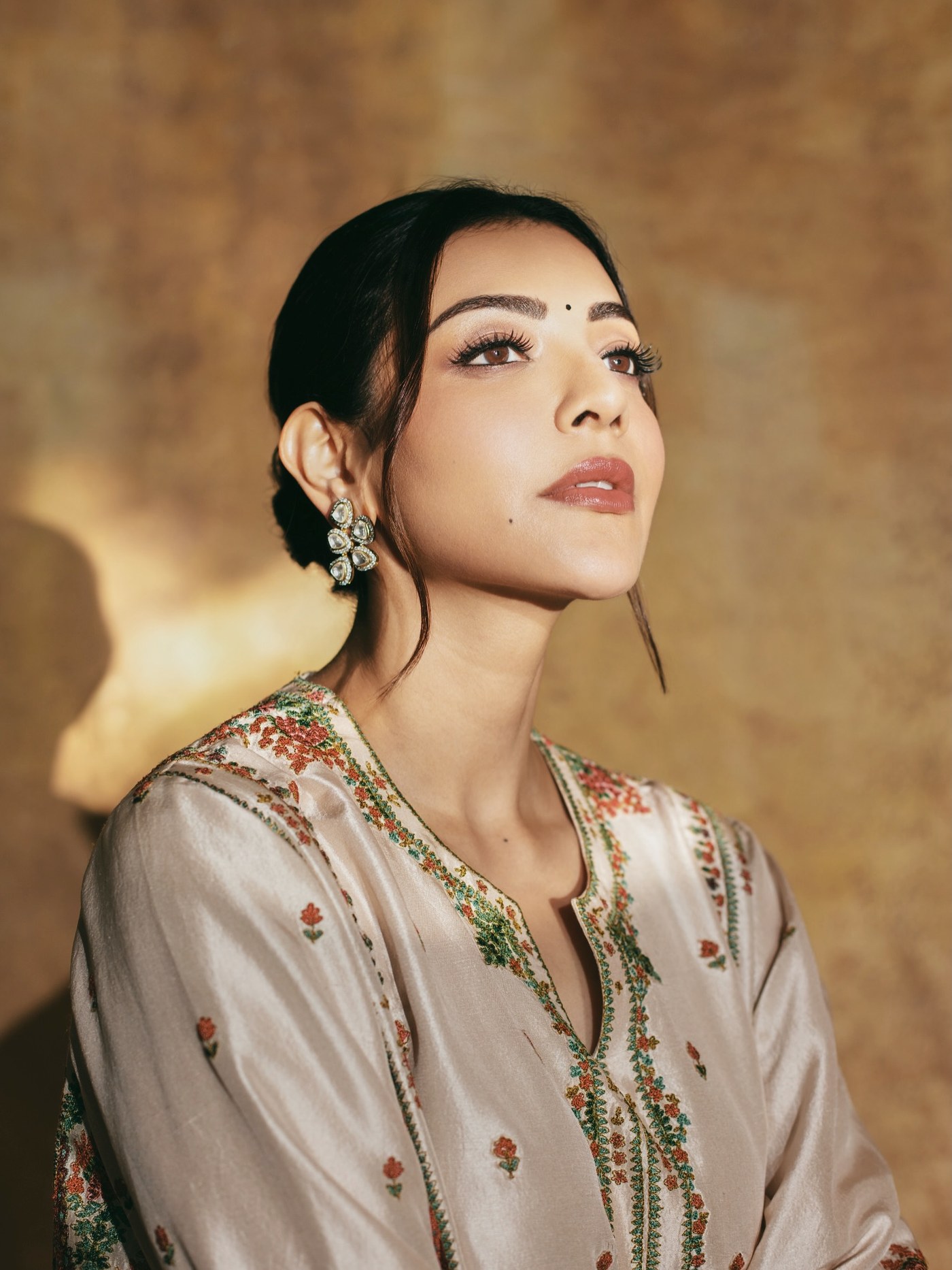 Regal Charm and Effortless Grace: Kajal Aggarwal's Stunning Ethnic Style