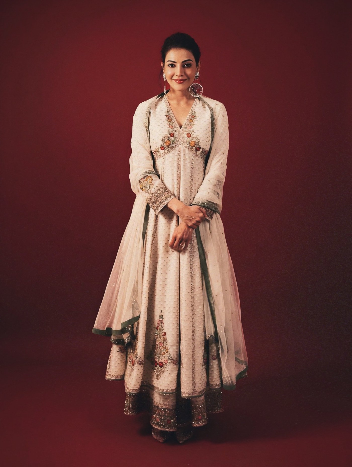 Kajal Aggarwal's Regal Ethnic Glow Defines Festive Fashion Excellence