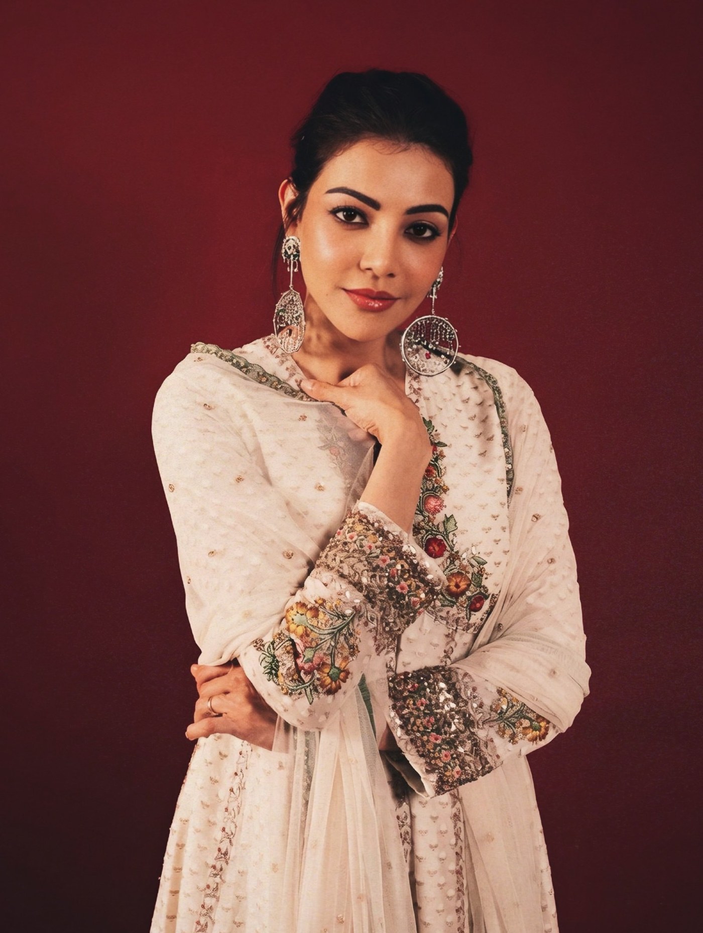 Kajal Aggarwal's Regal Ethnic Glow Defines Festive Fashion Excellence